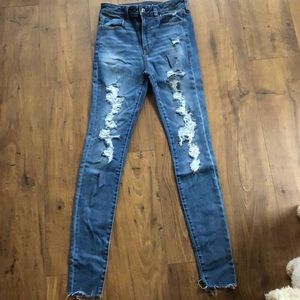 American Eagle High Rise Jeans